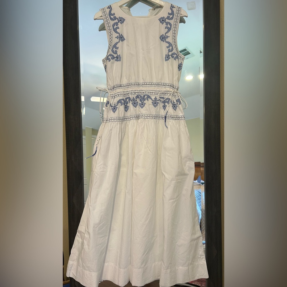 Zara Woman White Dress with Blue Embroidery